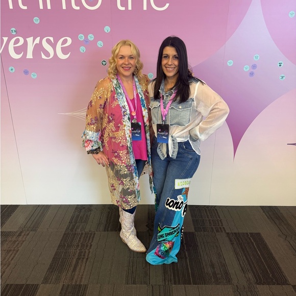 curatedbyrach is LIVE! This is my new flyer, please ❤️ it to know when I go live - Picture 12 of 13